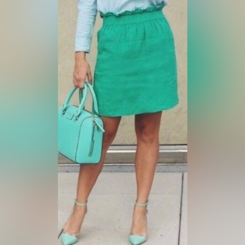 J. Crew Paper Bag Skirt Green size 2 new 
w/tags